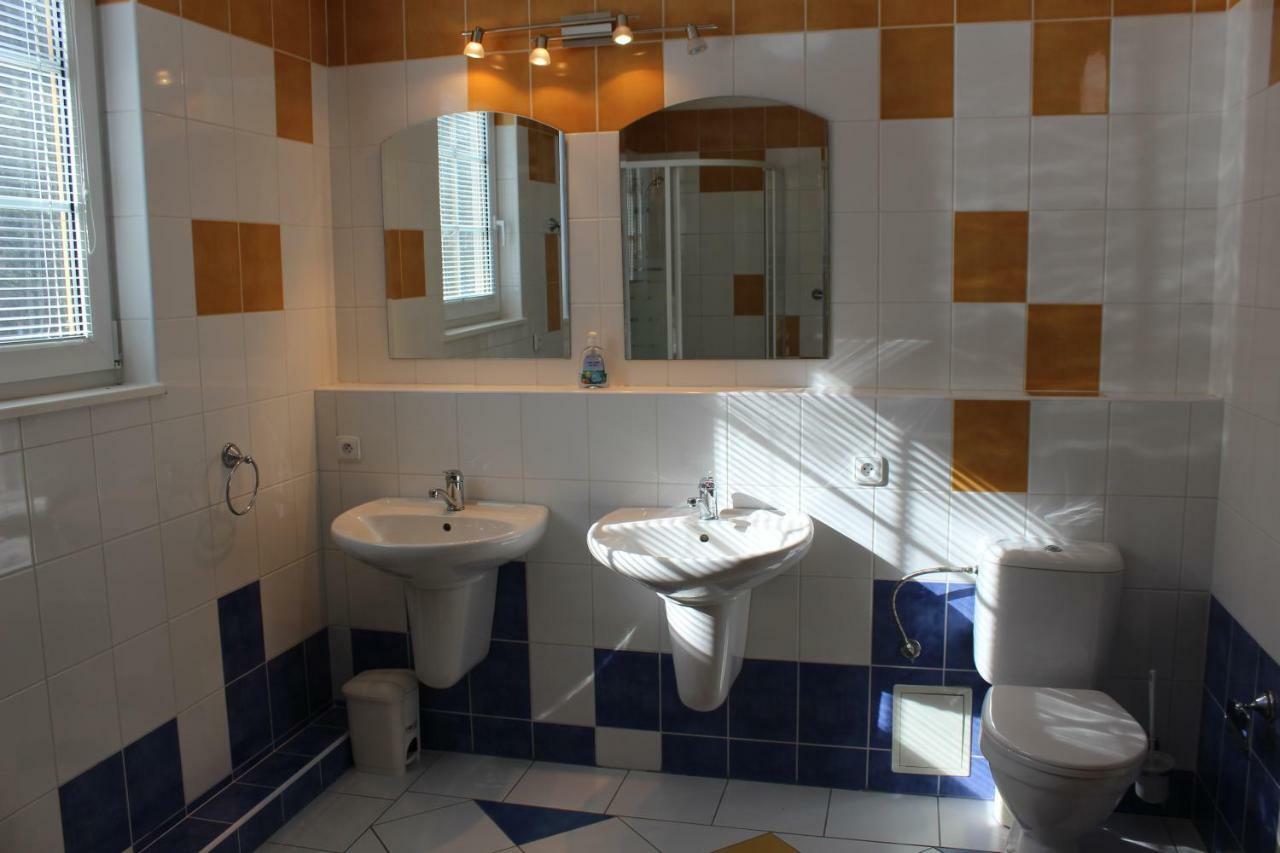 Apartman V Podskali Hluboká nad Vltavou المظهر الخارجي الصورة